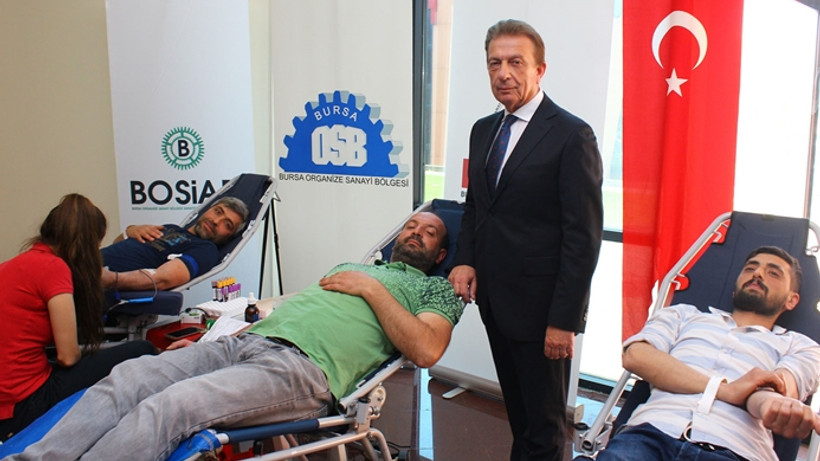 Bursa iş dünyası, Kızılay’a kan bağışıyla destek oldu