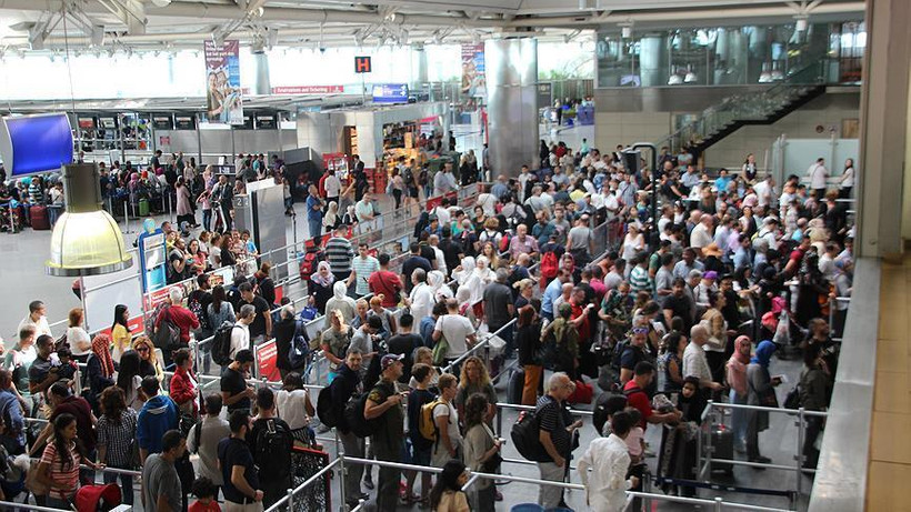 Türkiye'den 1,5 milyar kişi havalandı