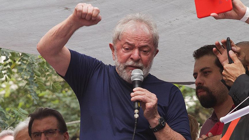 Eski Brezilya Devlet Başkanı Lula teslim oldu