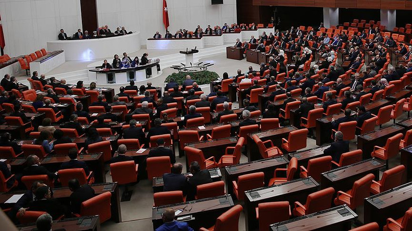 Meclis torba tasarı mesaisinde