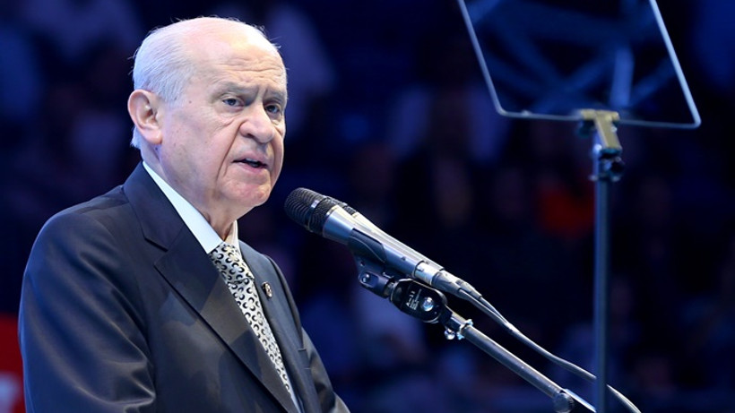 Bahçeli anket sonuçlarına yine tepki gösterdi