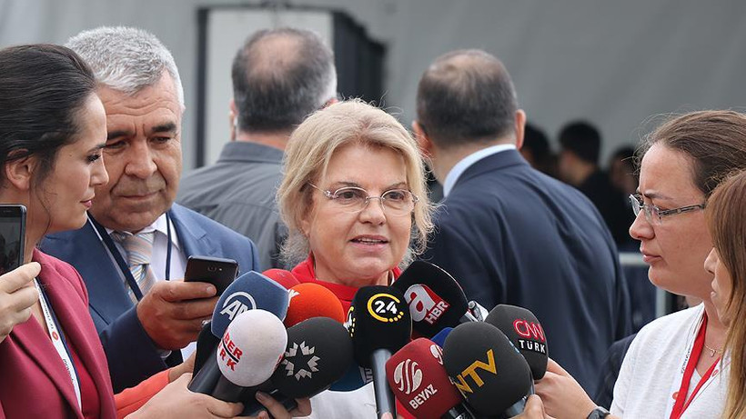 Çiller Yenikapı'da: Milli şuurla buradayım