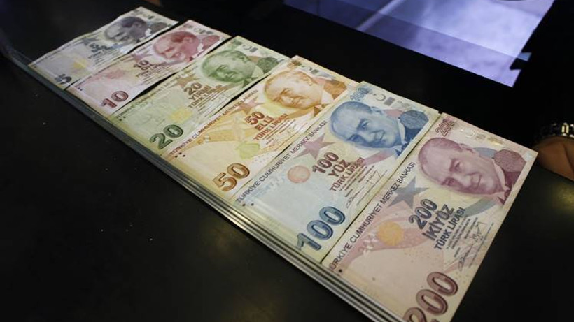 Nakit sıkıntısı arttı, ödeme planları bozuldu