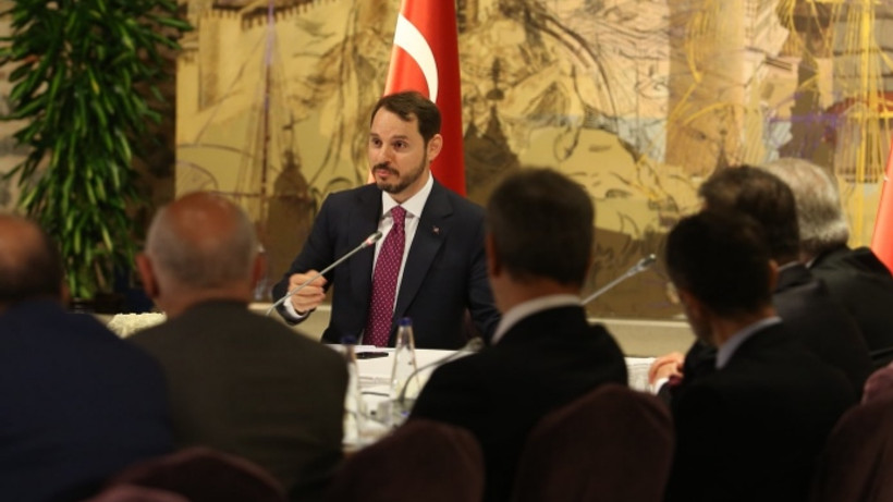 Albayrak: Kamuda tasarruf tedbirleri alınmaya başlandı