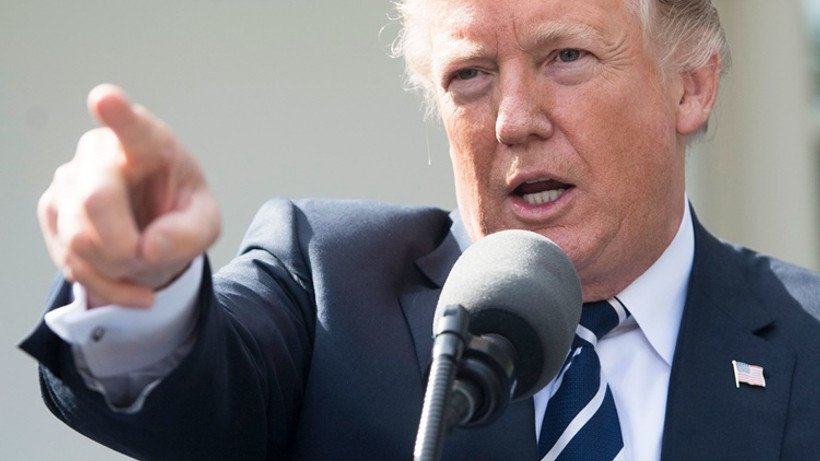 Trump'tan medyaya tehdit: 7 yıl içerisinde yok olacaksınız