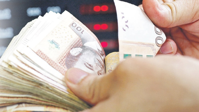 Gelişen ülkelerde parayı savunma harekatı!