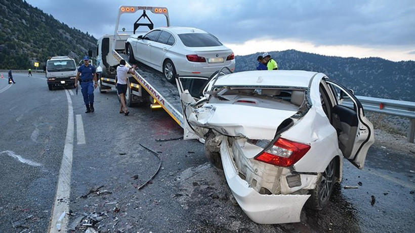 Trafik kazaları bayram tatilinin 6 gününde 87 can aldı