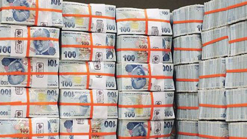 Hazine 3,3 milyar lira borçlandı