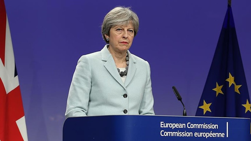 May'den Brexit sonrası 'serbest ticaret' çağrısı