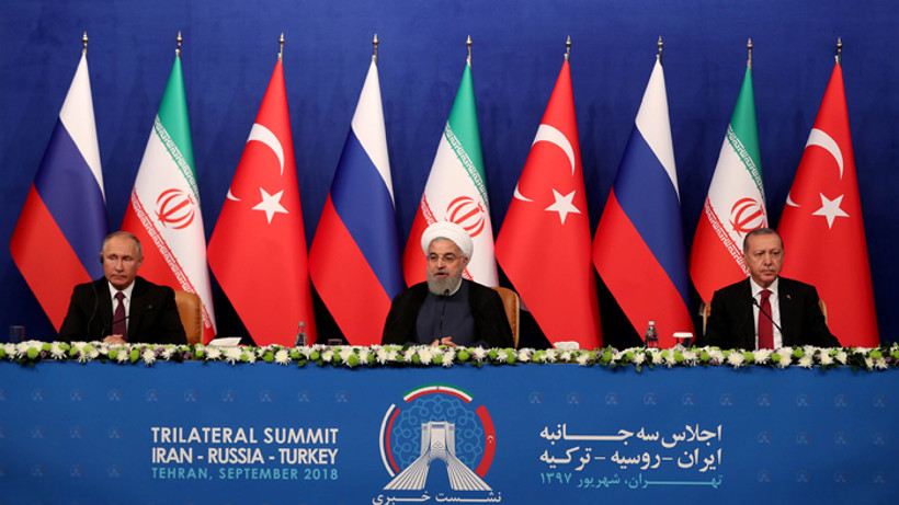 Dünya Tahran zirvesini böyle gördü