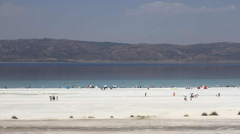 Izmir Burdur Salda Golu Arasi Kac Saat