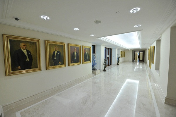 Cumhurbaşkanlarının yağlı boya tabloları Köşk'te - Sayfa 2