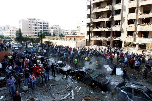İran'ın Beyrut Büyükelçiliği yakınlarında patlama - Sayfa 1