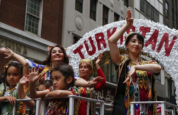 New York'ta Türk Günü Yürüyüşü - Sayfa 4