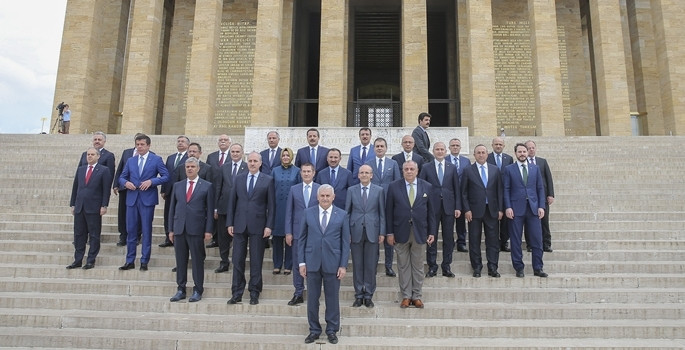 65. Hükümet üyelerinden Anıtkabir ziyareti - Sayfa 4