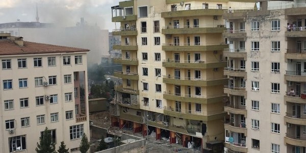 Mardin'deki bombalı saldırıdan ilk görüntüler - Sayfa 2