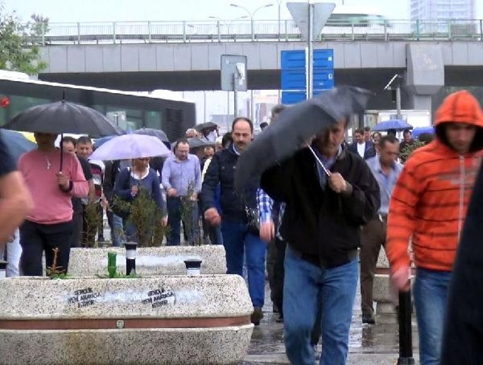 İstanbul güne yağmurla uyandı - Sayfa 3