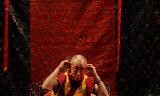 Dalai Lama, 17 bin Budist'le birlikte dua etti - Sayfa 4