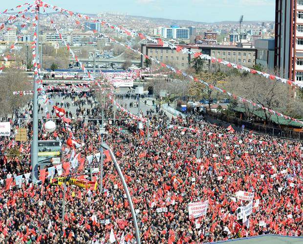CHP 4+4+4 protestosu için Tandoğan'da toplandı - Sayfa 1