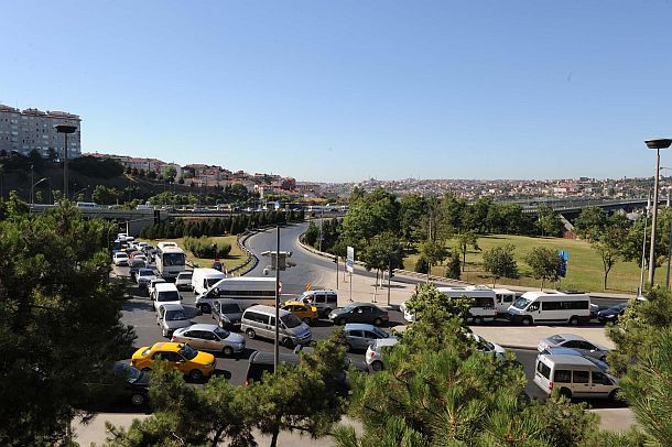 İstanbullu'nun trafik çilesi başladı - Sayfa 3