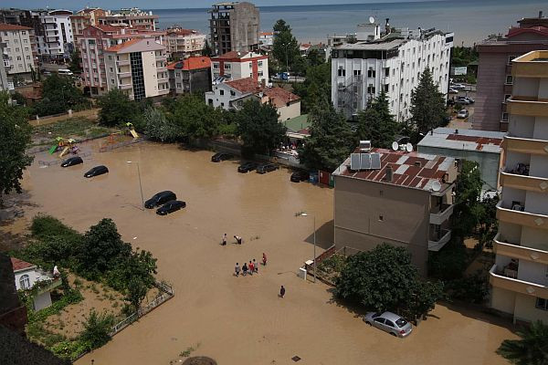 Samsun'u yine sel aldı - Sayfa 3