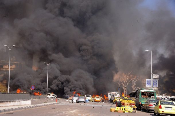 17 araç içindekilerle beraber yandı - Sayfa 3