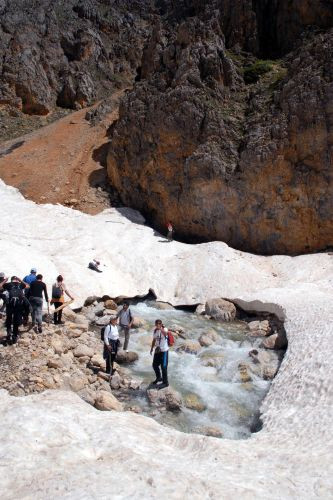 PKK üssüne turistik gezi - Sayfa 1