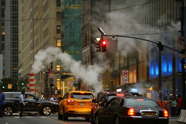 New York'u mazgallarından tüten buhar ısıtıyor - Sayfa 1