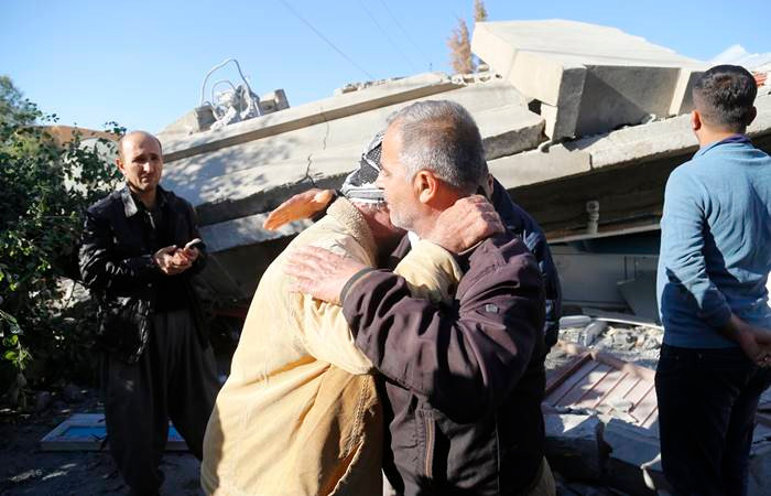 Irak-İran sınırındaki depremin bilançosu ağırlaşıyor