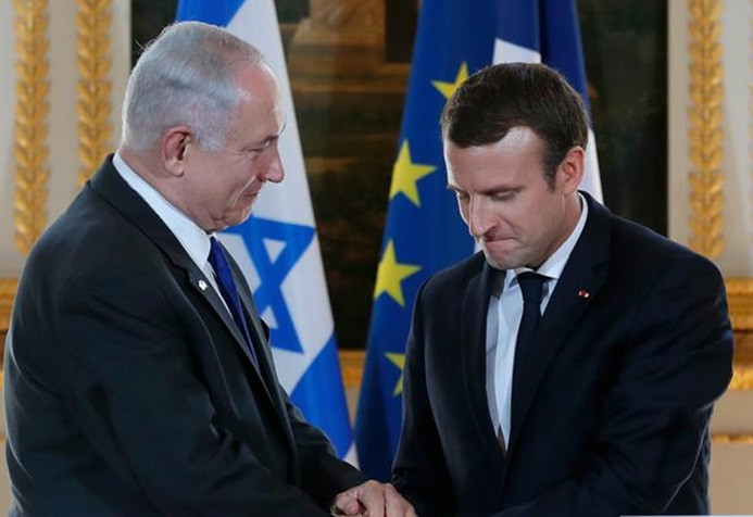 Macron, Netanyahu ile bir araya geldi