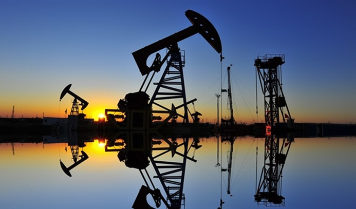 OPEC'in petrol üretimi kasımda azaldı