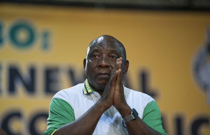 Güney Afrika'da Zuma'nın partisi yeni liderini seçti