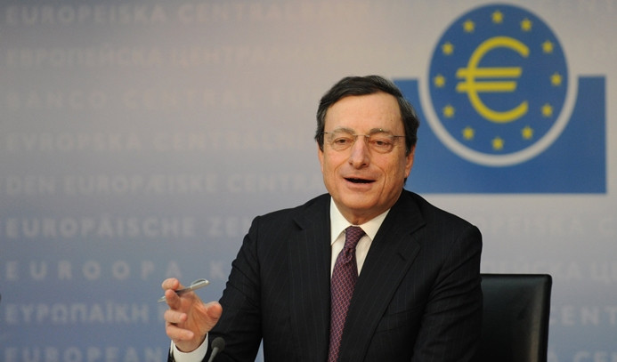 Draghi: Ekonomi beklenenden hızlı büyüyor