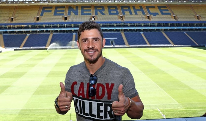 Fenerbahçe Giuliano'yu bonservisiyle transfer etti