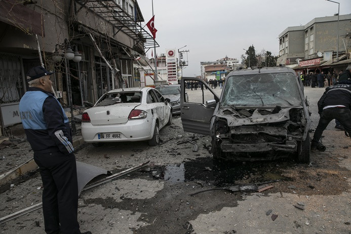 Reyhanlı'ya roket saldırısı: 1 ölü, 30 yaralı