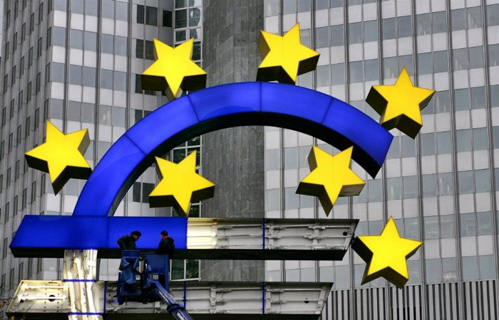 Euro Bölgesi 10 yılın en hızlı büyümesini kaydetti