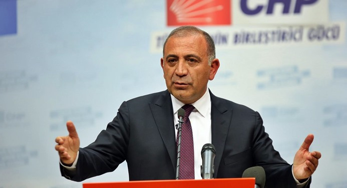 CHP'li Gürsel Tekin: İstanbul Büyükşehir Belediye Başkanlığı'na adayım