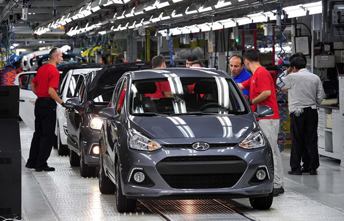 Otomobil üretimi yüzde 9 geriledi