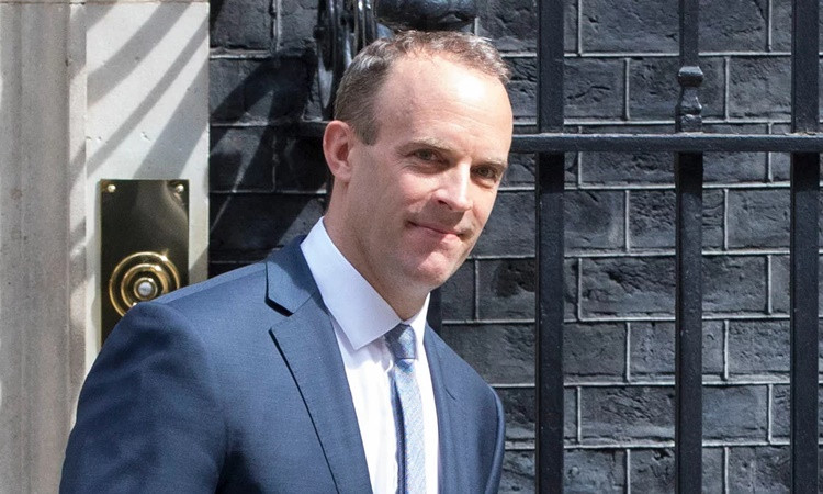 May, yeni Brexit Bakanı atadı: Davis'in yerine Raab