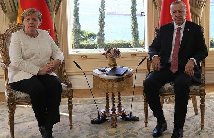 Cumhurbaskani Erdogan Merkel Ile Gorustu Gundem Haberleri