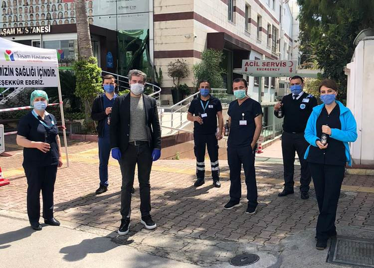 Osmanli Kahvecisi Nden Saglik Calisanlarina Soguk Kahve Destegi Yurttan Haberler Haberleri