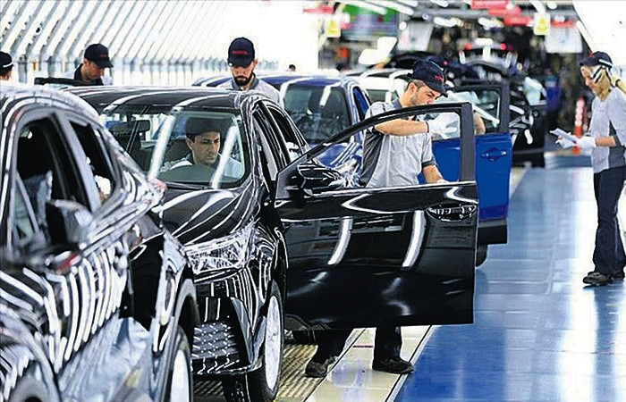 Otomotiv Sektörü Zam Oranları  . Zam Beklentisi Biraz Daha Yüksek Olanlar Da Var.