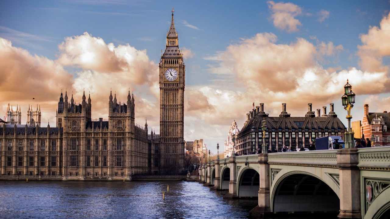 Londra, dünyanın finans merkezi apoletini koruyor