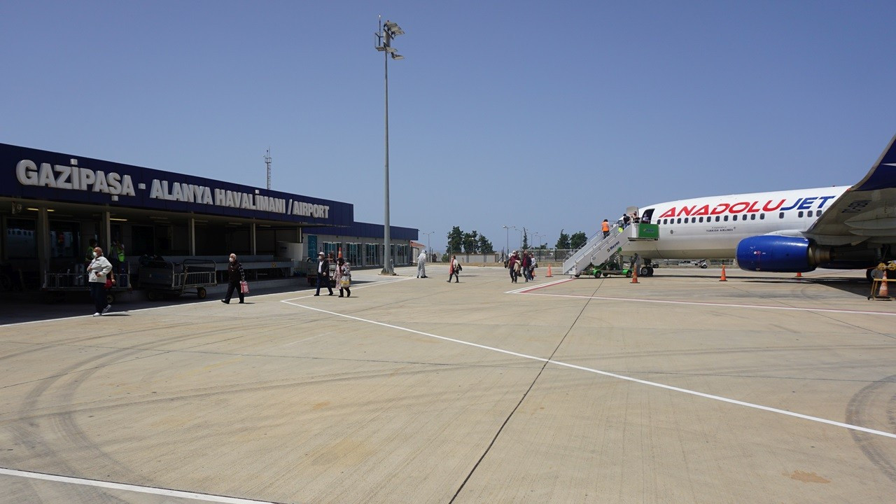 Gazipaşa-Alanya, ACI Havalimanı Sağlık Sertifikası'nı aldı
