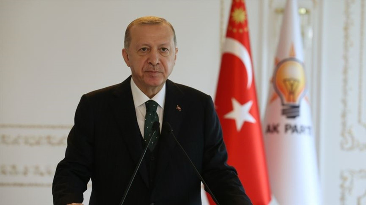 Erdoğan: Kur baskısını ortadan kaldıracak özgün çalışmalara hız vermeliyiz