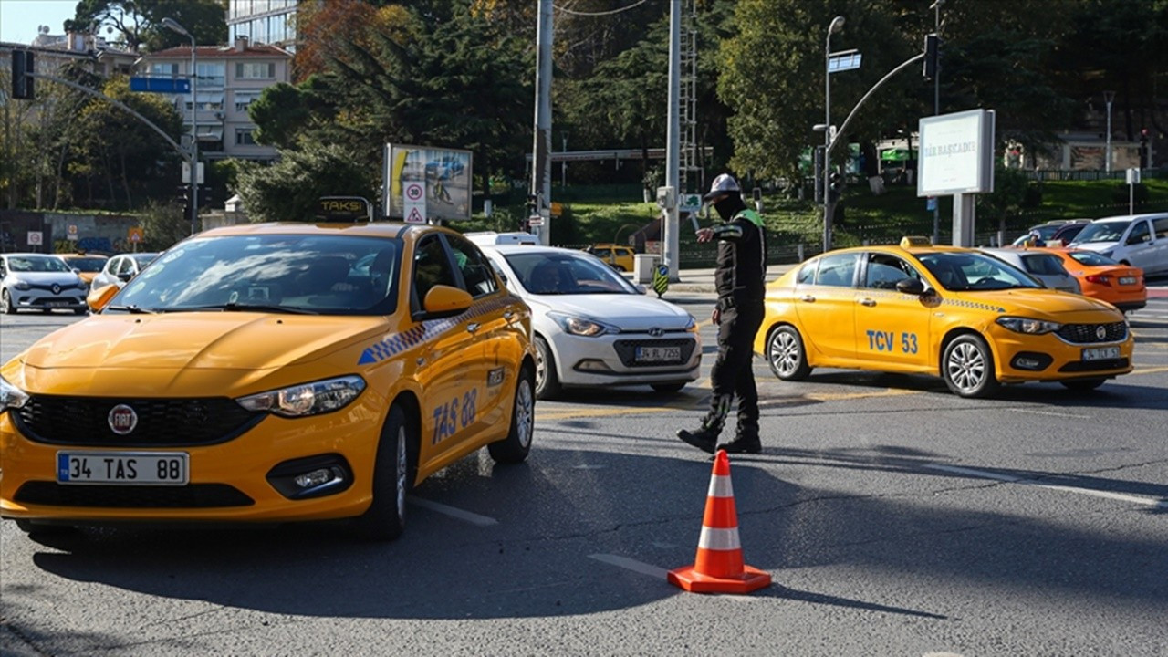 İstanbul Taksiciler Odası: 'Uber geri dönüyor' açıklamaları doğru değil
