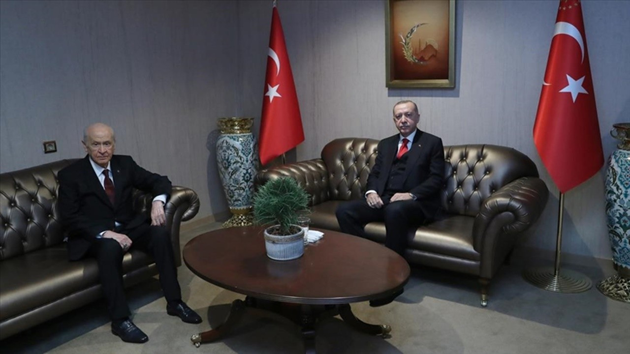 Cumhurbaşkanı Erdoğan, Bahçeli ile telefonda görüştü
