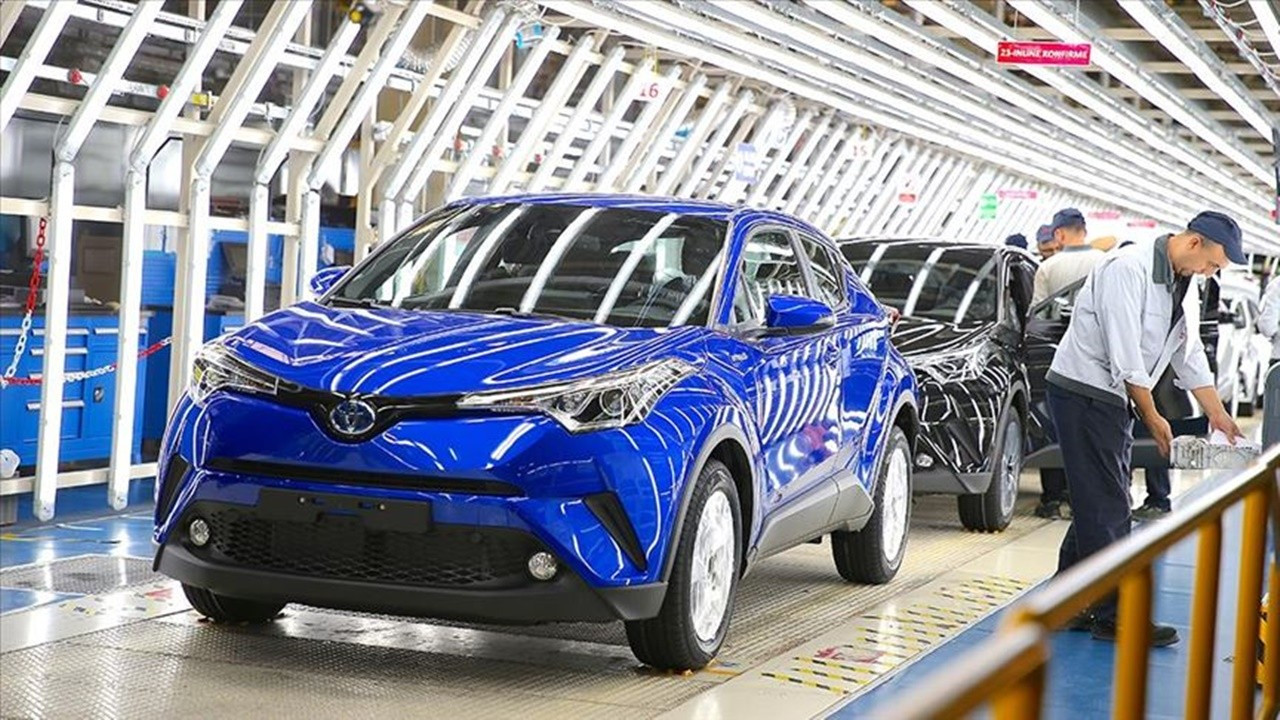 Toyota, 11 tesisinde üretimi geçici durduracak