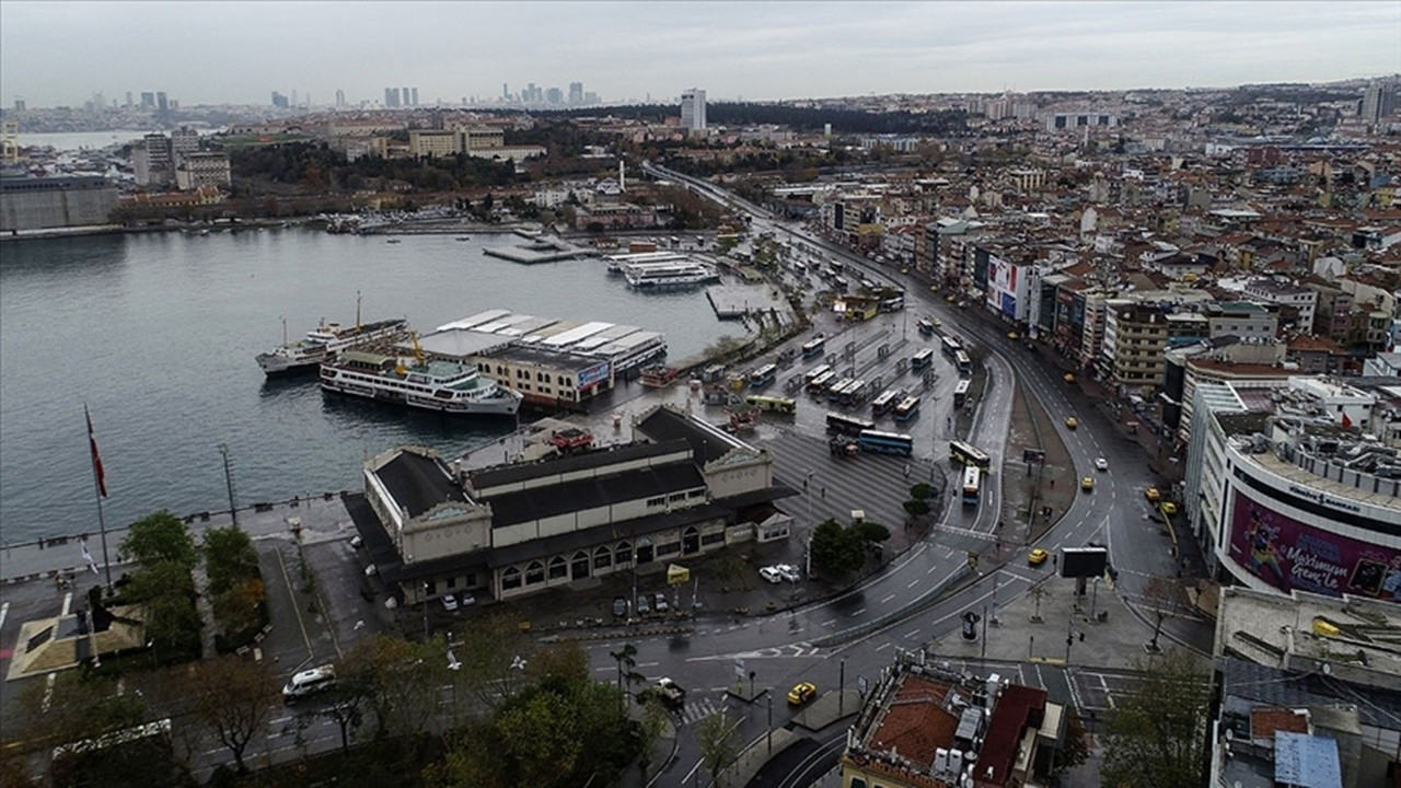 Kadıköy Sahili'nde çevre temizliği yapıldı