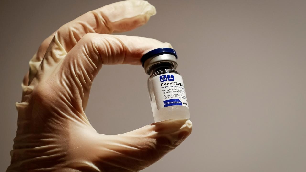 AB'nin ilaç ajansı 'Rus aşısı' iddialarını yalanladı